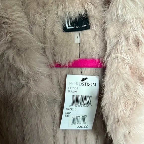 Rabbit Fur Vest - Picture 4 of 9